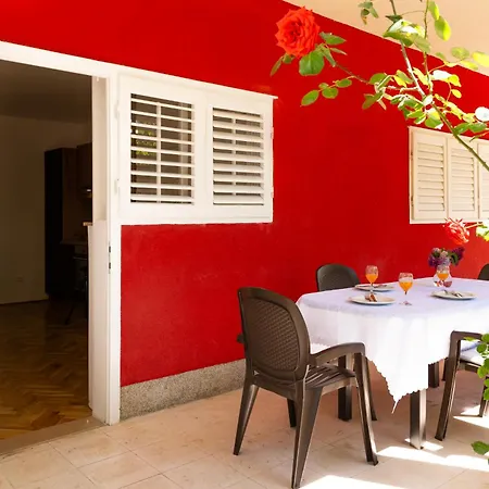Apartment Goreta Kastela Exterior photo